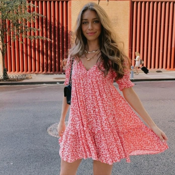 Vestique Miss Independent Red and White Floral Dress. - Picture 2 of 14